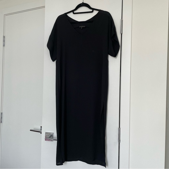 Babaton Black V-Neck Dress - Picture 1 of 7